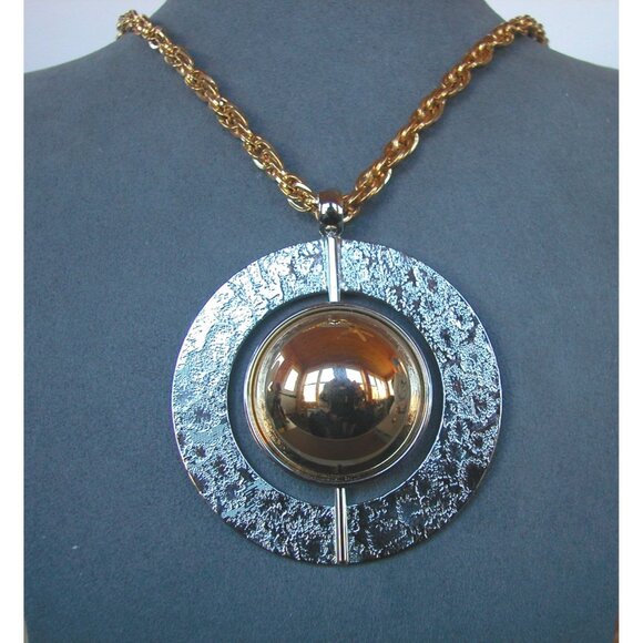 Vintage Brutalist Gold & Silver Tone Statement Necklace & Clip-On Earrings Set 1 - Picture 2 of 14